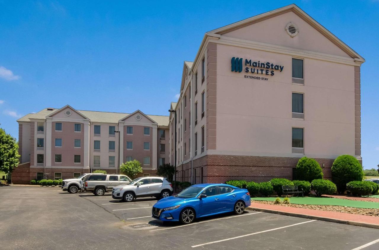 Mainstay Suites Airport Roanoke Exterior photo