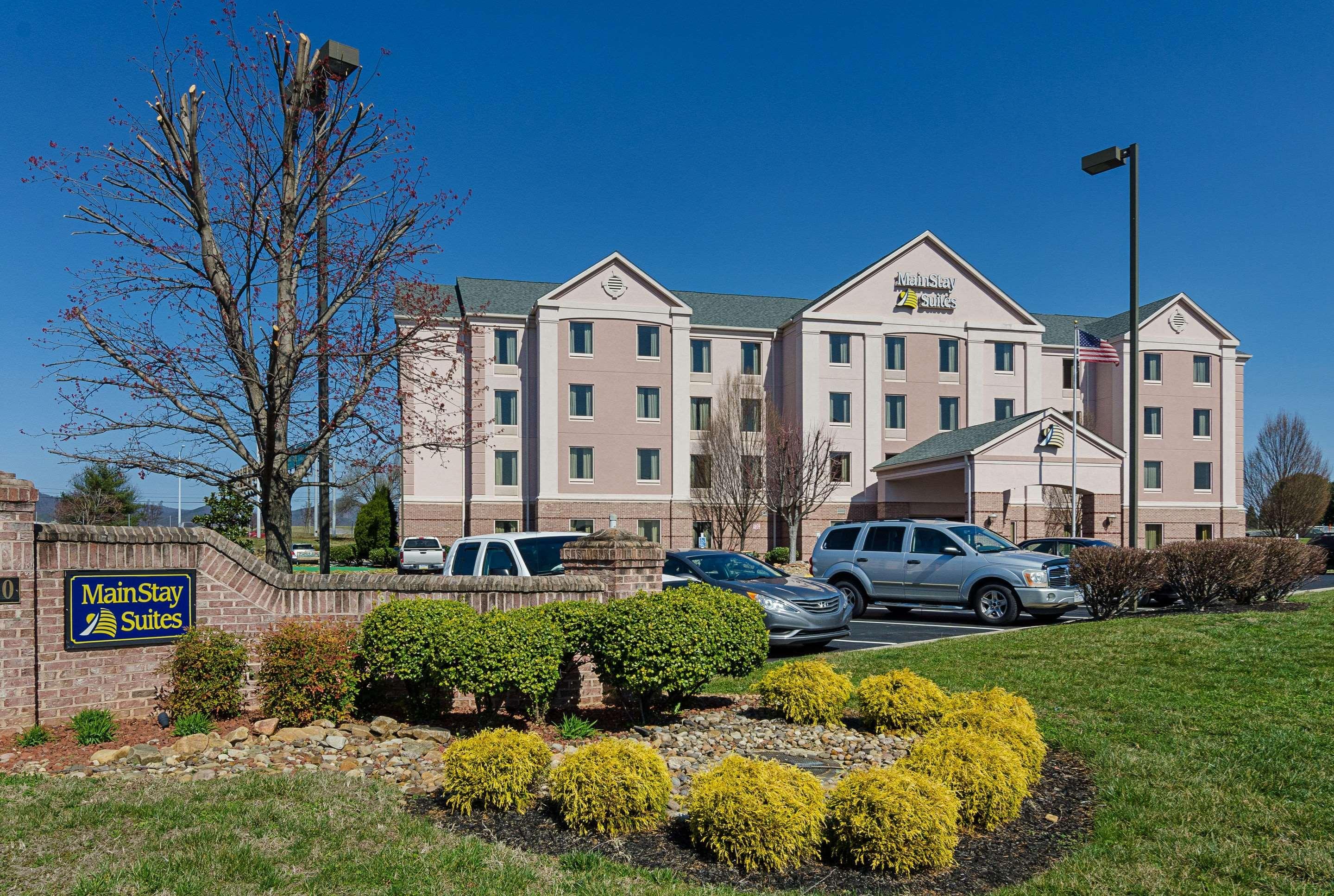 Mainstay Suites Airport Roanoke Exterior photo